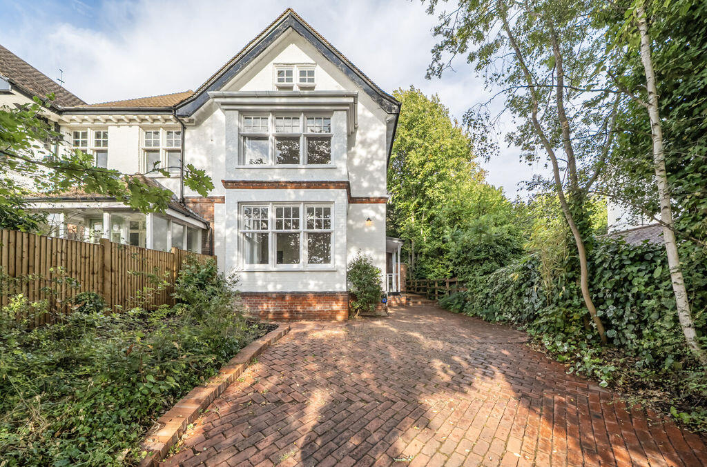 House in London, Purley
