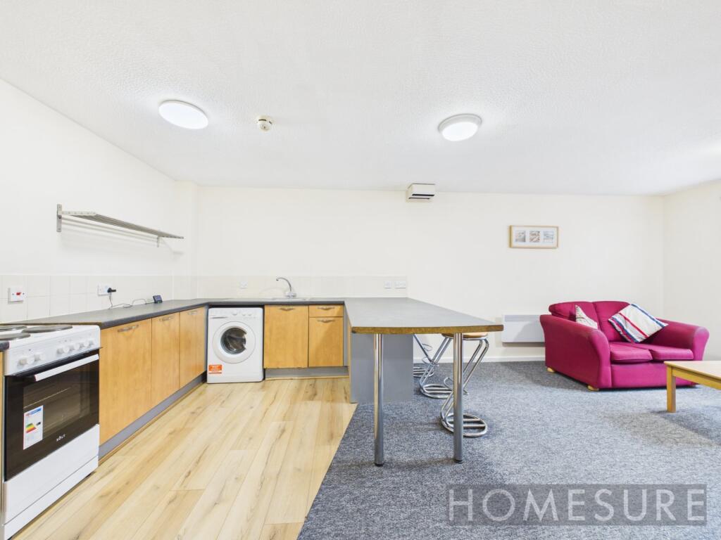 Apartment in Liverpool - View 4