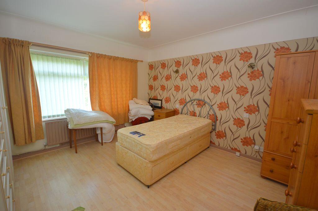 Birchfield Road, Widnes photo 3