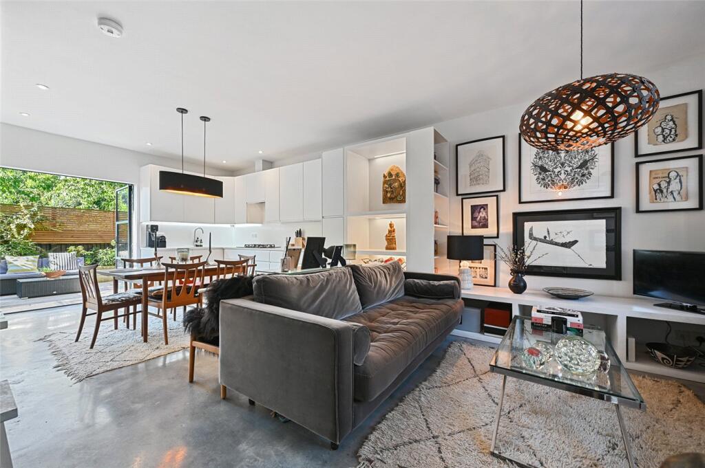 Main image of property: Galloway Road, London, W12