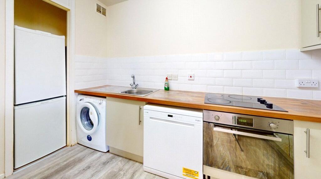 4 bedroom apartment for rent