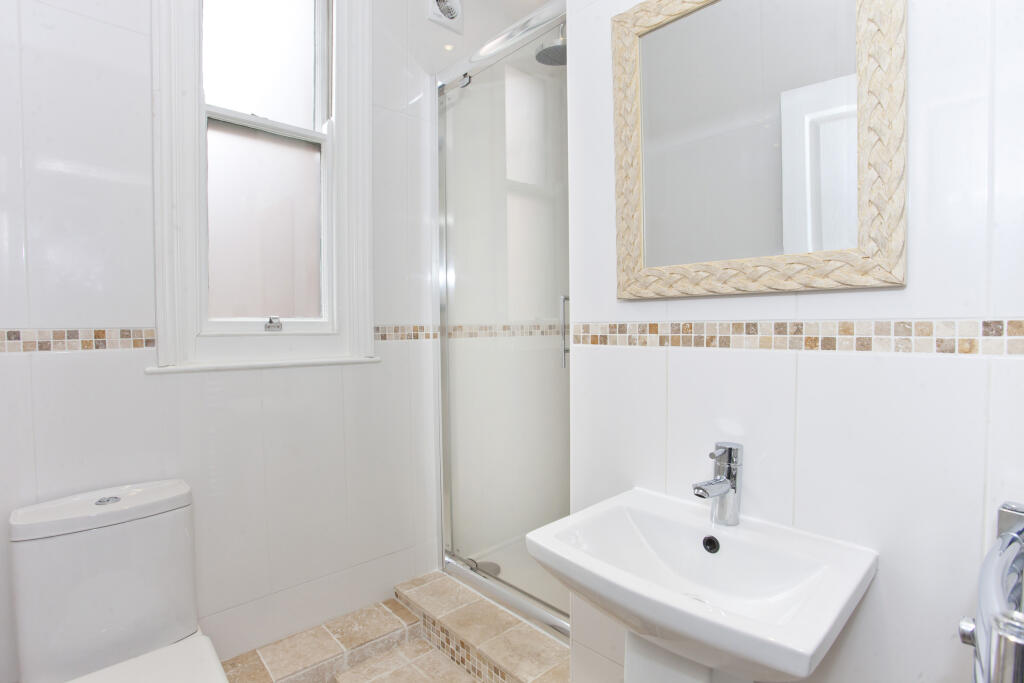 Apartment in York - View 4