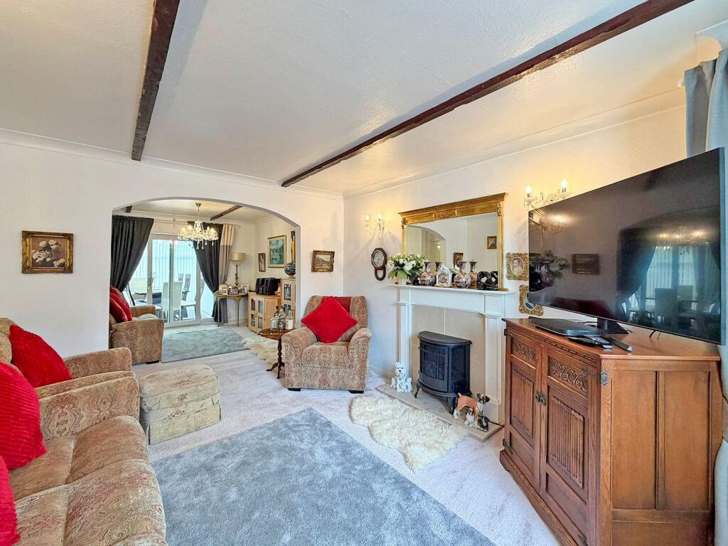 House in Wolverhampton - View 4