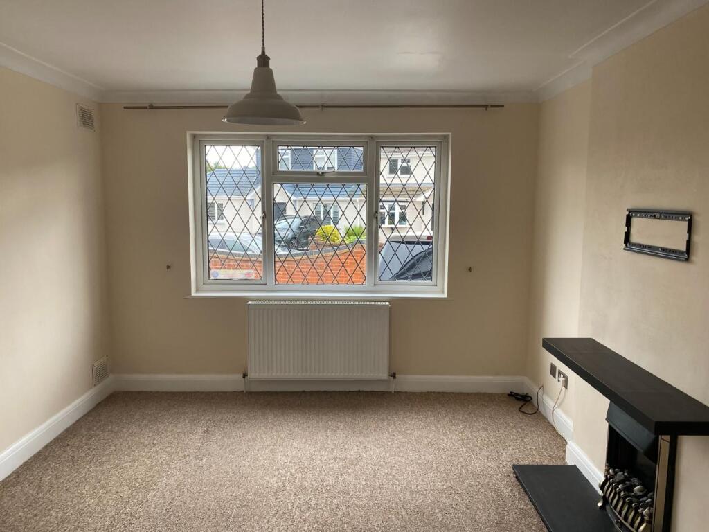 House in Castle Point, Essex - View 3