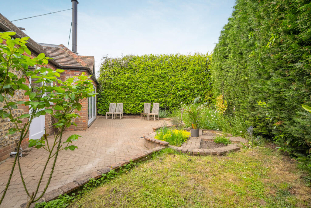 House in Hemel Hempstead, Great Missenden - More