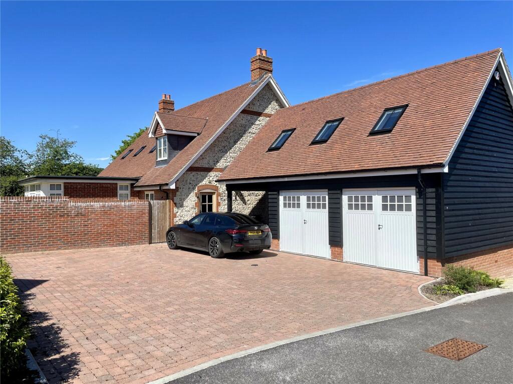House in East Hampshire, East Meon - View 2