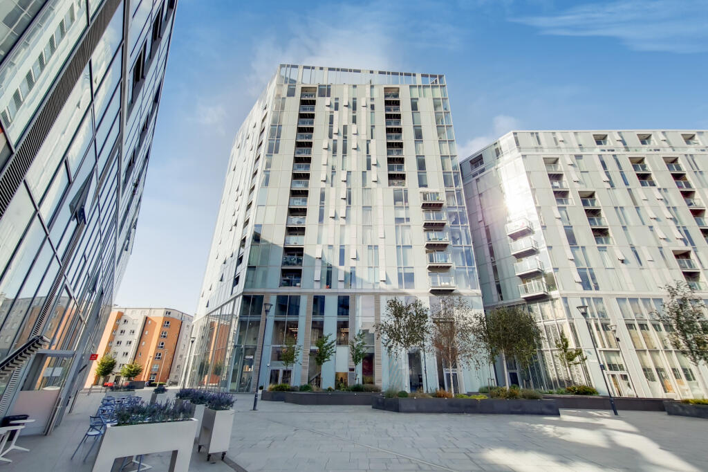 Apartment in London - View 2