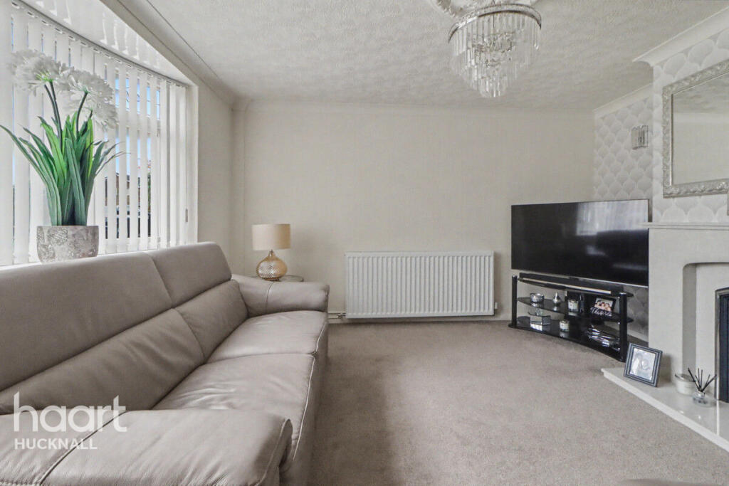 House in Ashfield, Hucknall - View 3