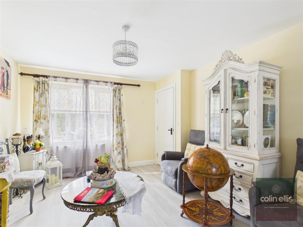 House in York - View 4