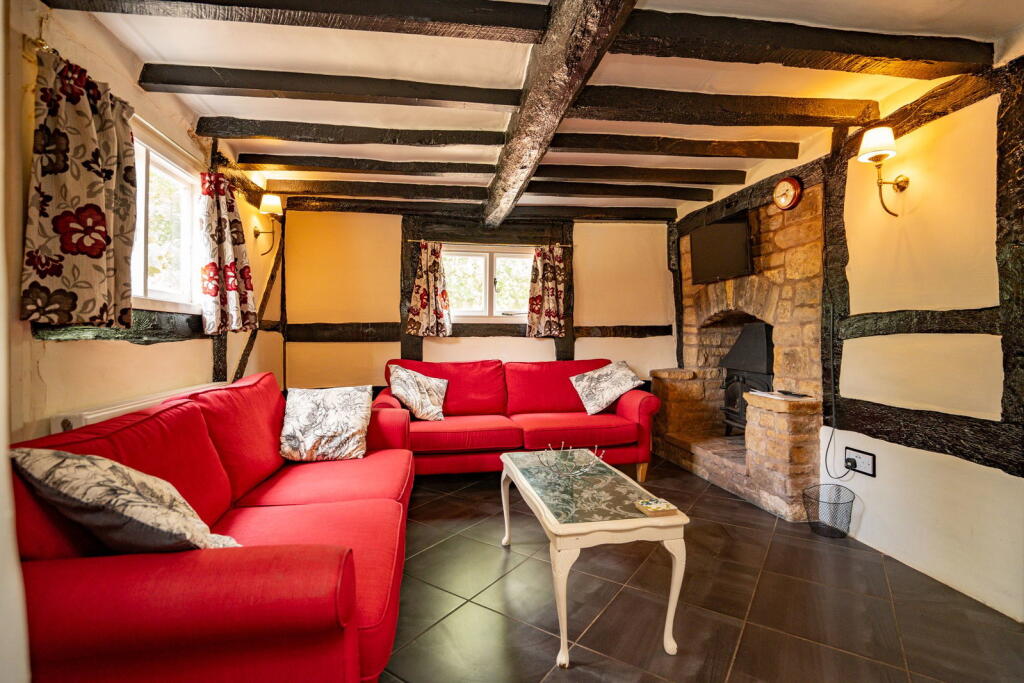House in Worcester - More