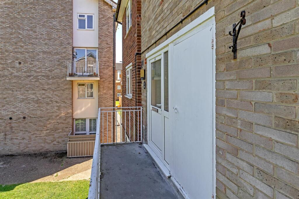 Additional image 12 of Hughenden Road, St Albans