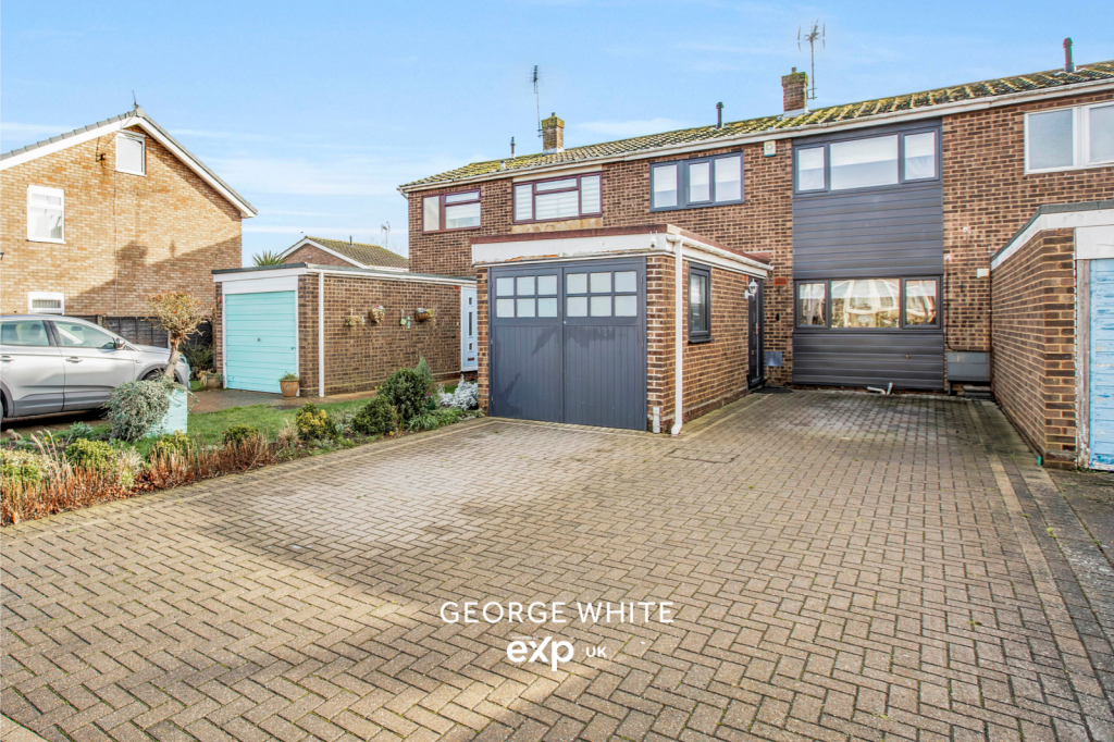 4-bed terraced on Picasso Way, Shoeburyness, SS3, £350,000