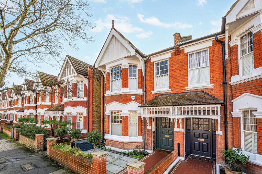 Wavendon Avenue, London photo 2