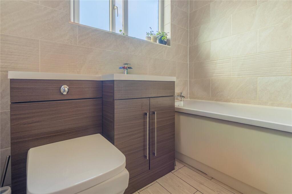 House in Rochdale, Greater Manchester - View 3