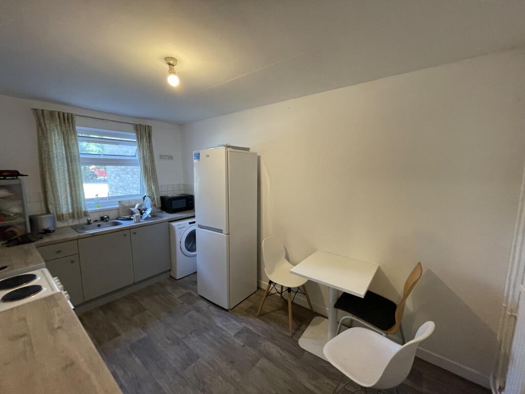 Apartment in Ipswich - View 5