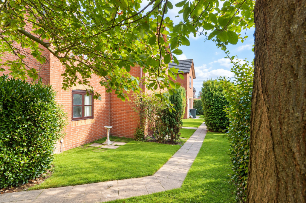 Main image of property: Kenelm Court, Leominster, Herefordshire, HR6 8PZ