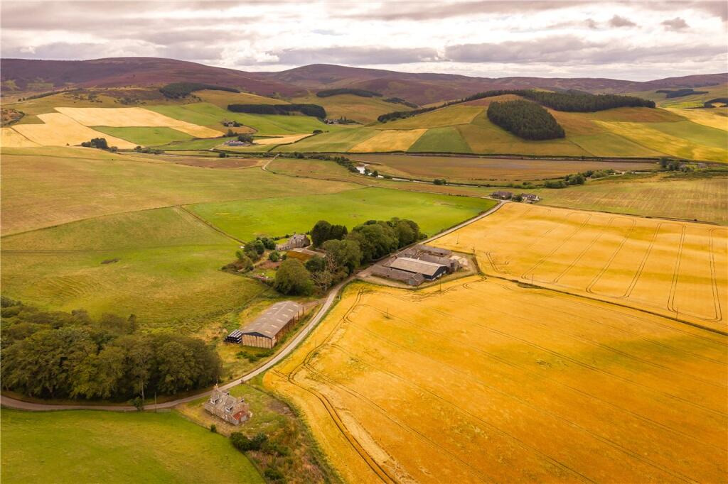 Kinclune, Glenkindie, Alford, Aberdeenshire, AB33 - View 5