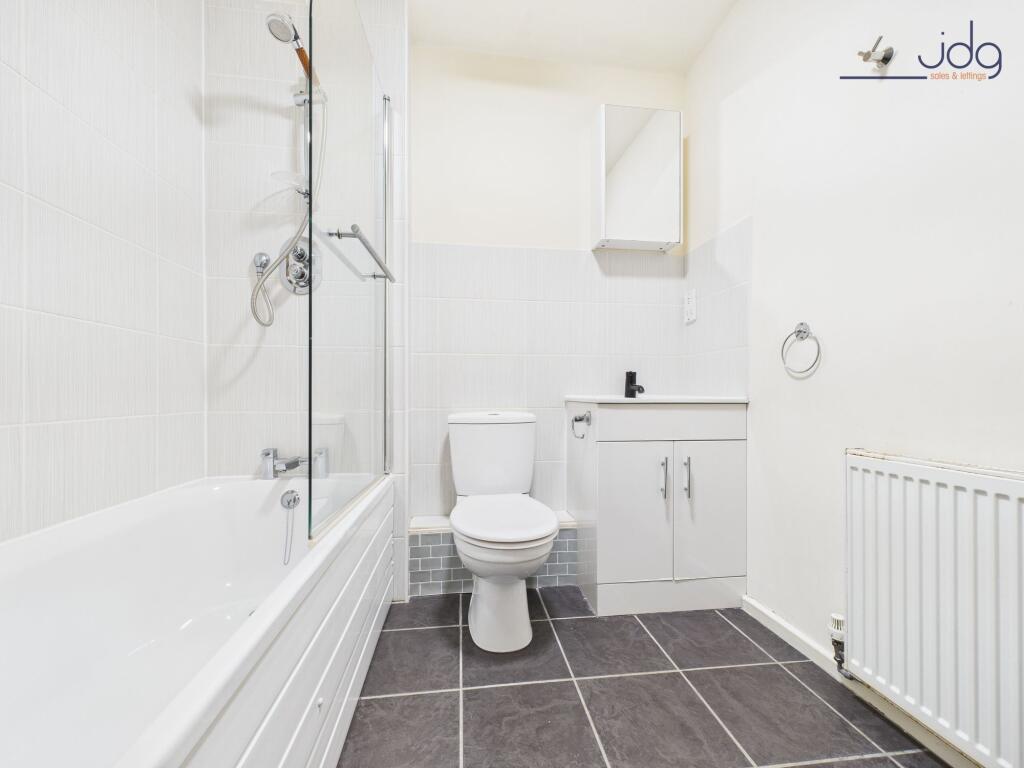 Apartment in Lancaster, Castle and Priory Precinct, Greaves - View 4