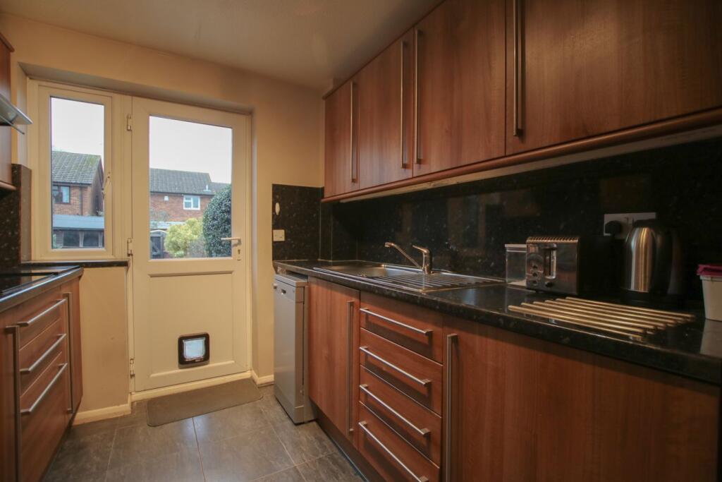 Dunkirk Close, Wokingham, RG41 - View 6
