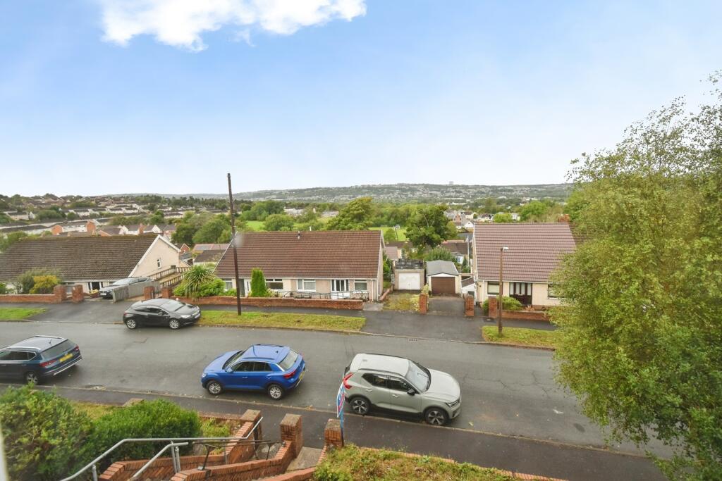 House in Swansea, Llansamlet - View 5
