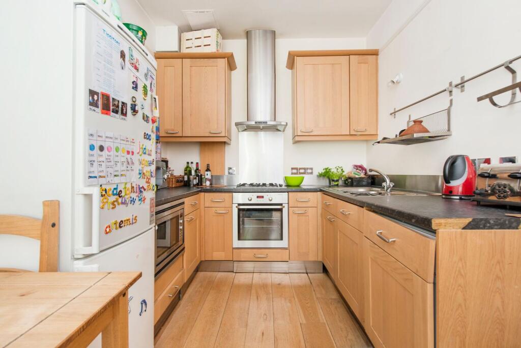 Main image of property: The Green, London, W5