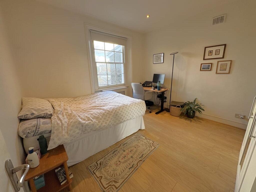 Apartment in London, Pimlico - View 5