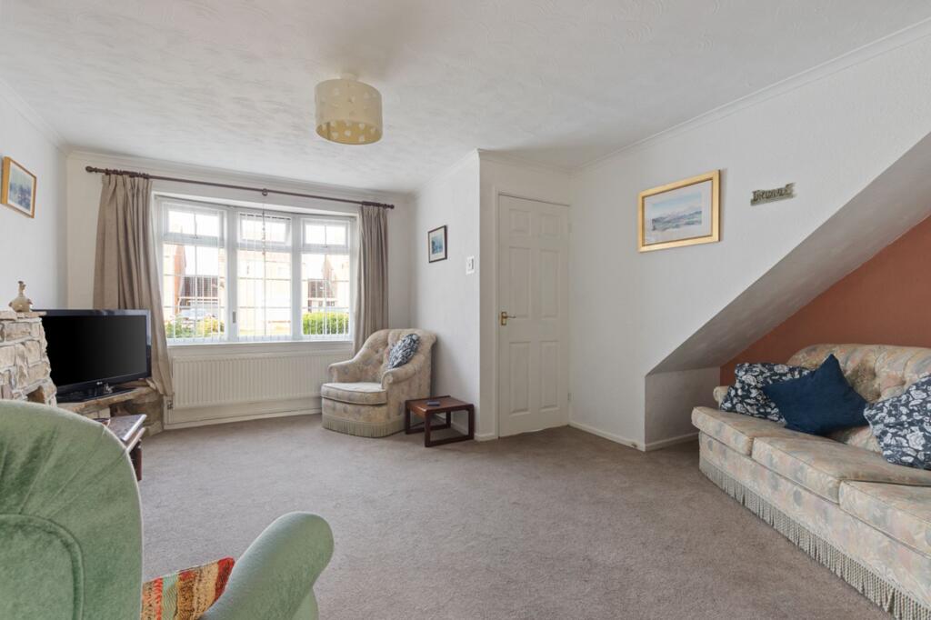 House in Portsmouth - More