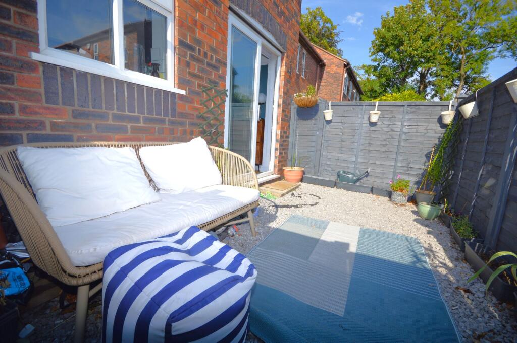 House in Stockport, Heaton Mersey, The Four Heatons - View 4