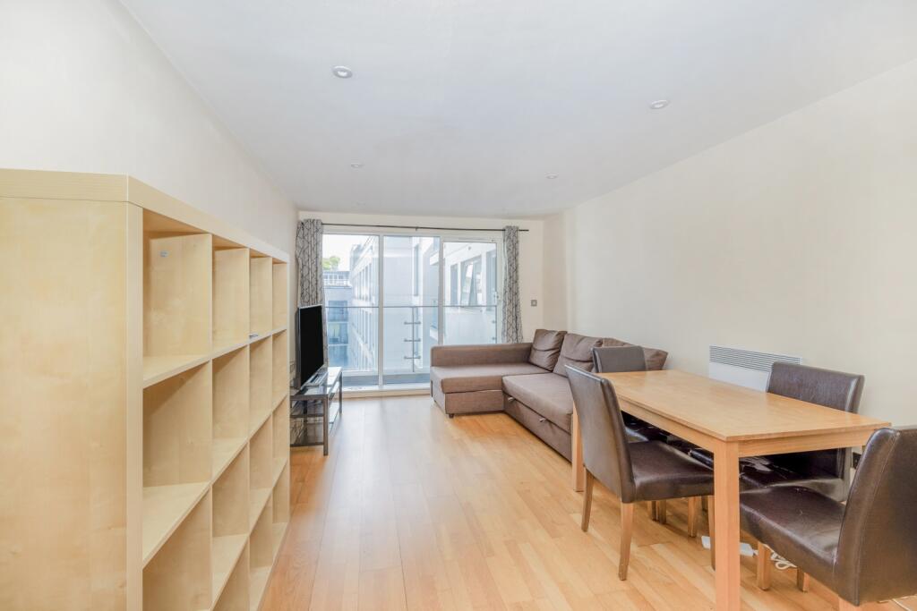 Main image of property: Long Lane Southwark SE1