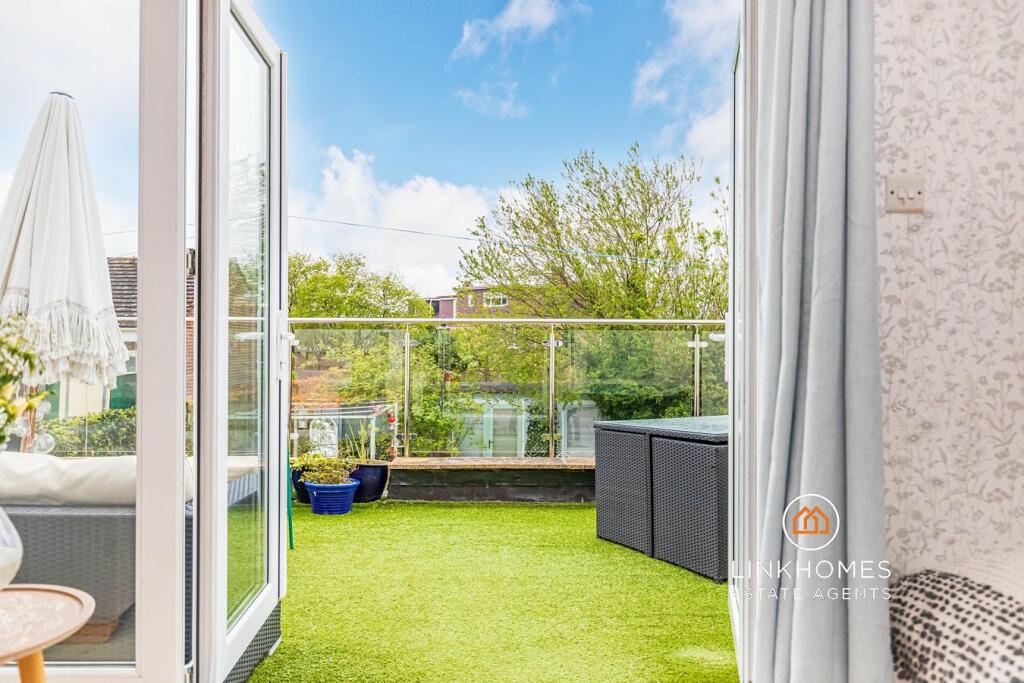 House in Poole - View 3