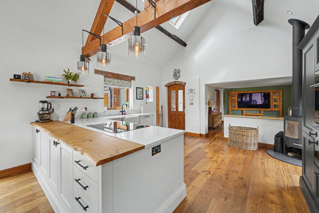 House in South Staffordshire, Kinver - View 5
