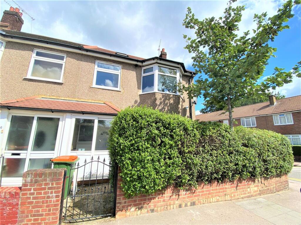 Main image of property: Forest Lane, London, E15
