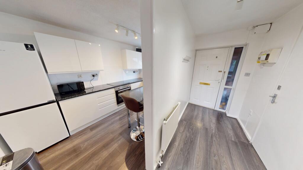 Apartment in Nottingham - View 5
