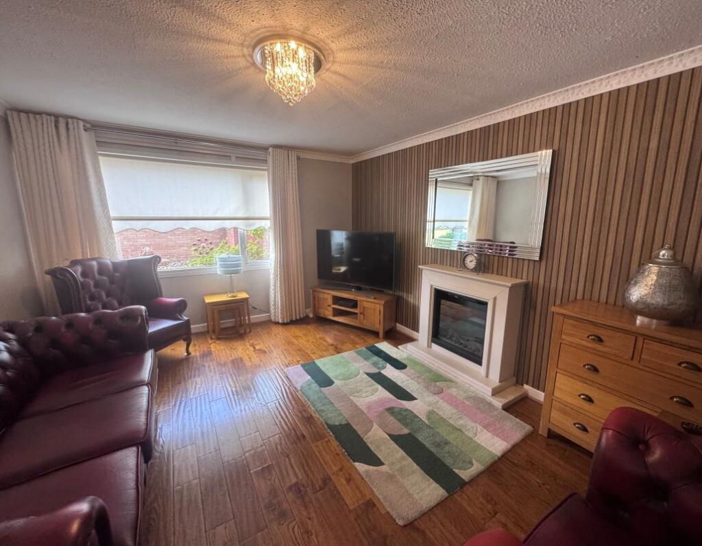 House in Knowsley, Liverpool City Region - View 3