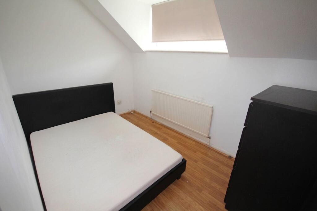 Cumbrian Way, Uxbridge, UB8 - View 3