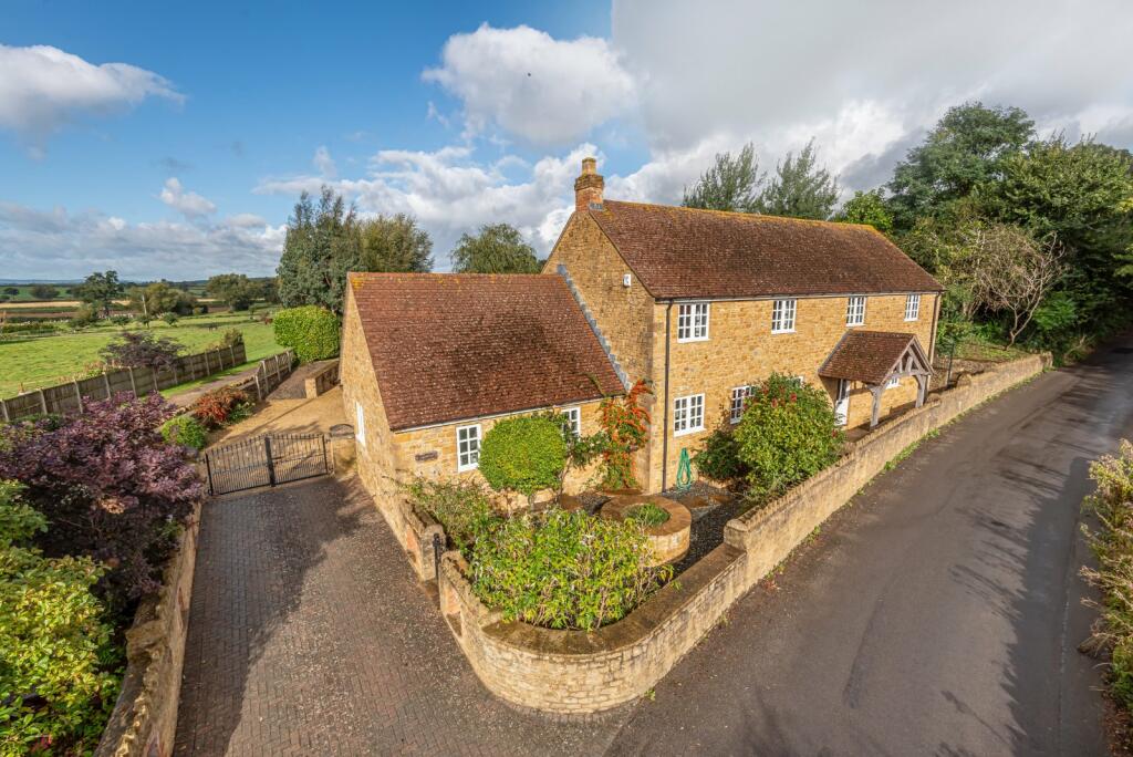Main image of property: West Chinnock, Crewkerne, Somerset, TA18
