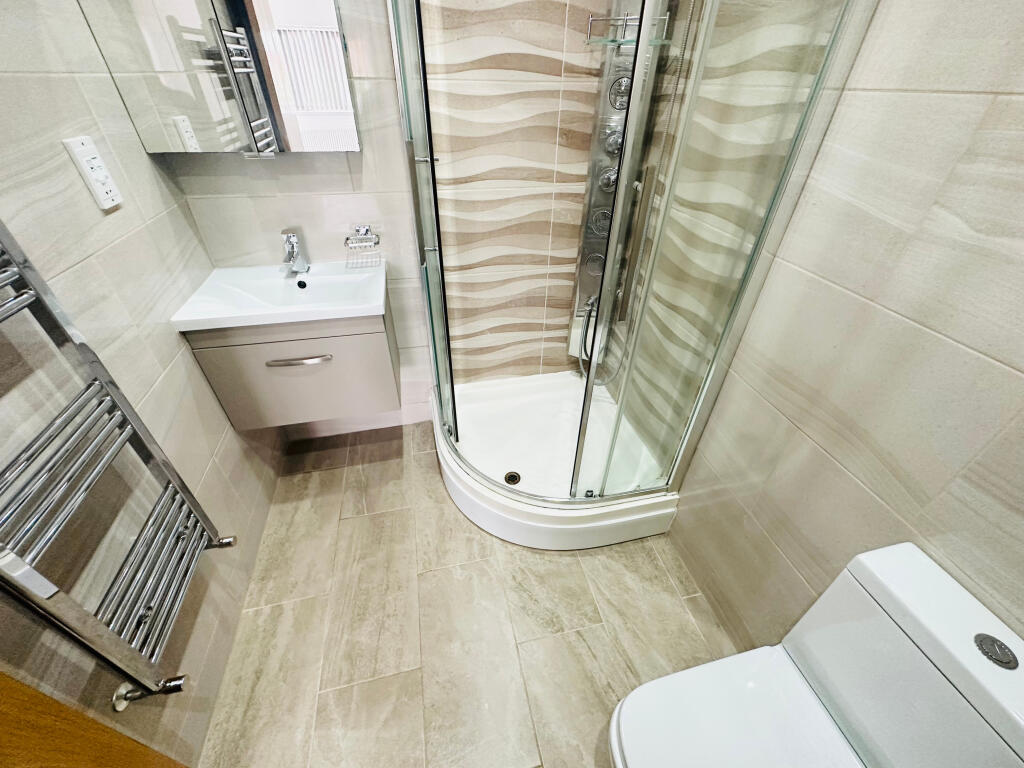 Main image of property: Salters Lane, Tamworth, B79