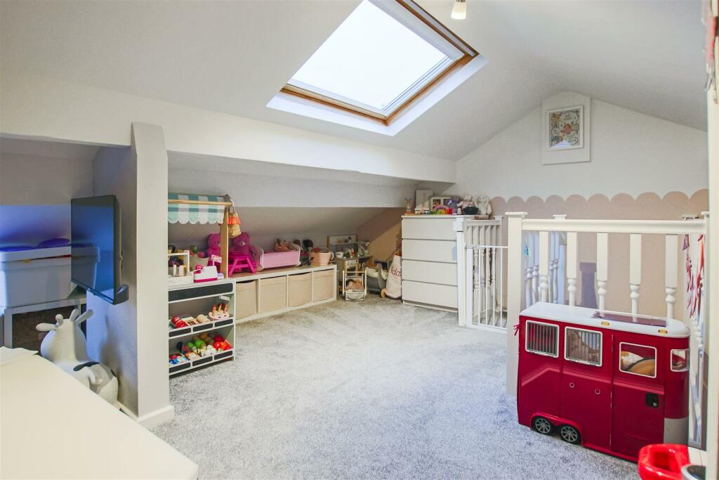 Additional image 13 of Whitecroft Avenue, Haslingden