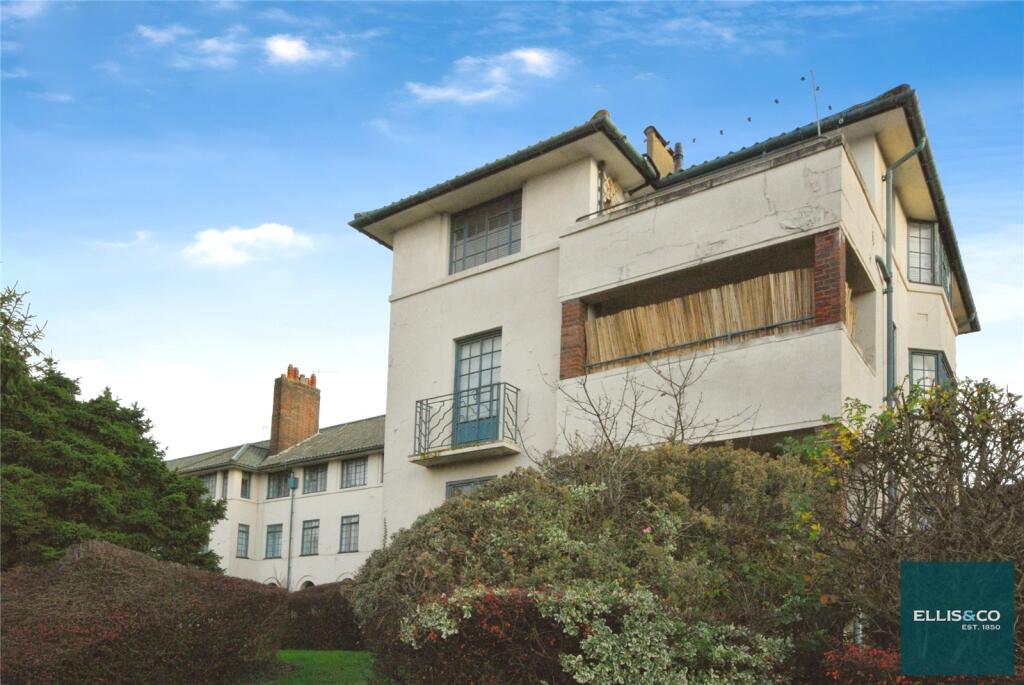 Main image of property: Finchley Road, Temple Fortune, NW11