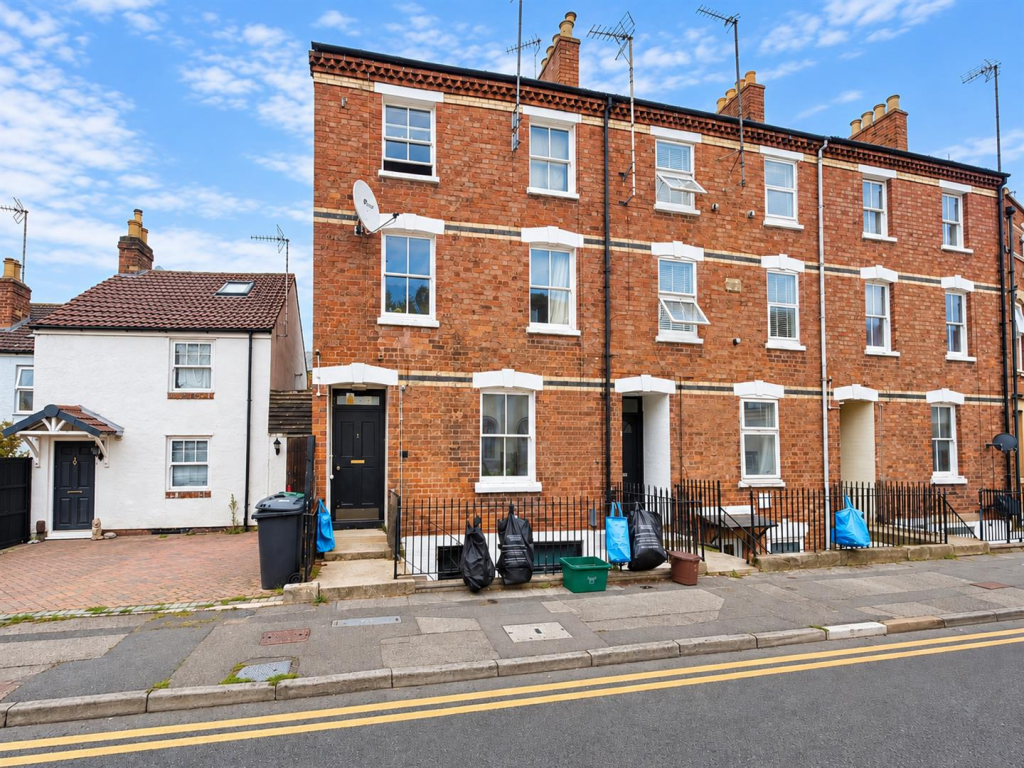 Main image of property: Parliament Street, Gloucester