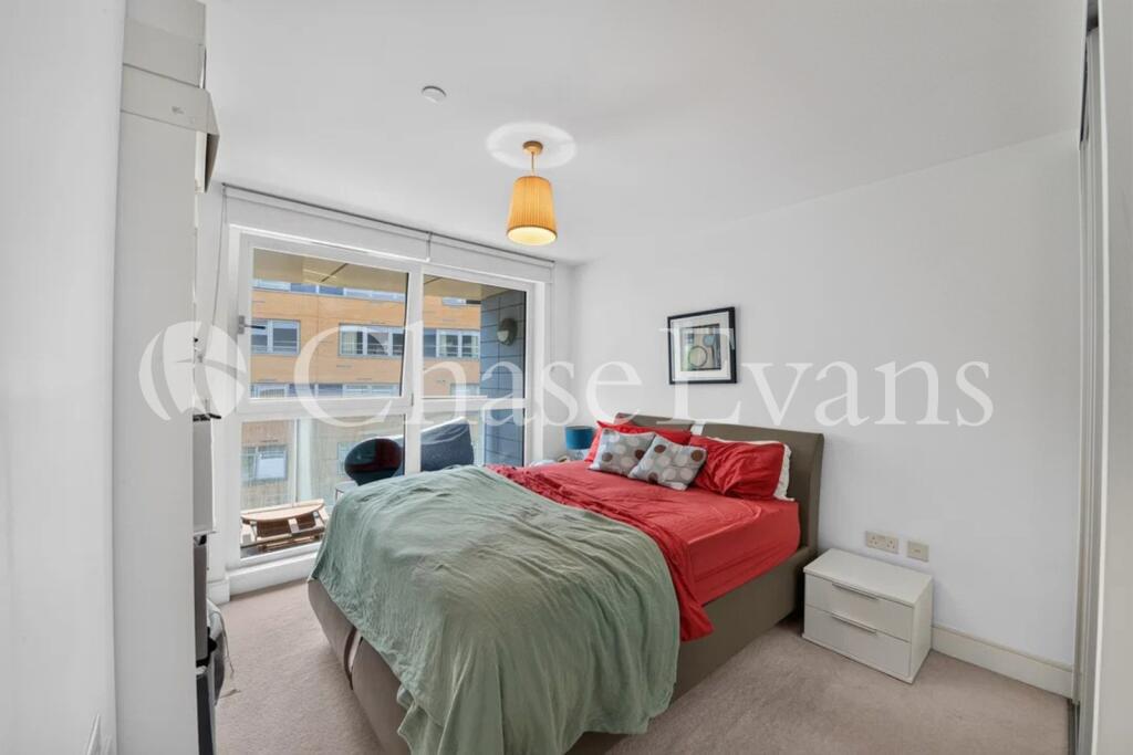 Apartment in London - View 6