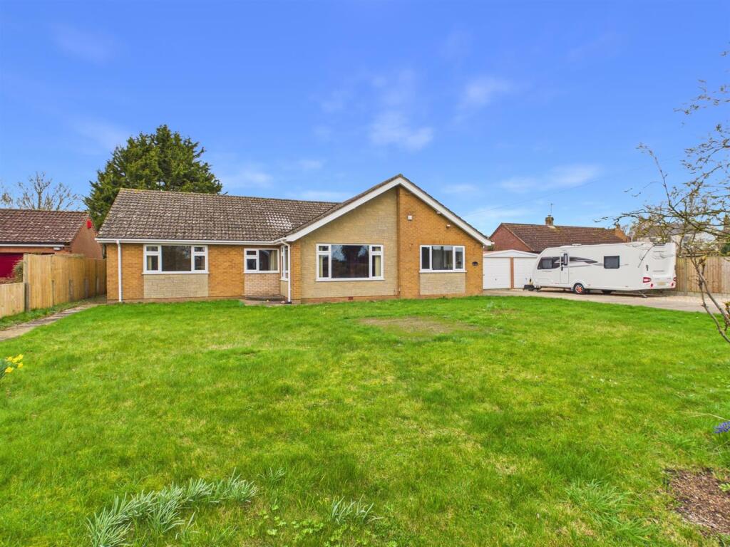 Main image of property: Holmleigh, Wood Enderby, Boston
