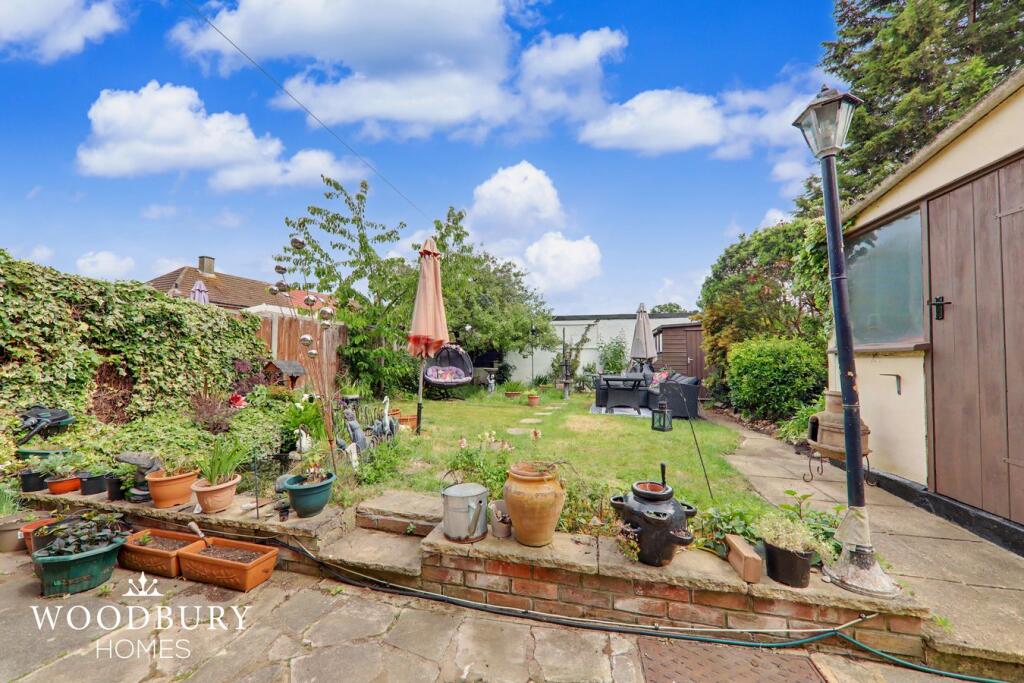 Chester Road, Loughton, IG10 photo 4