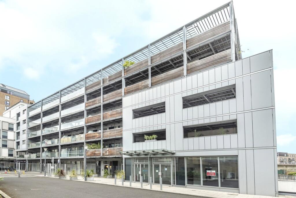 Main image of property: Merryweather Place, Greenwich