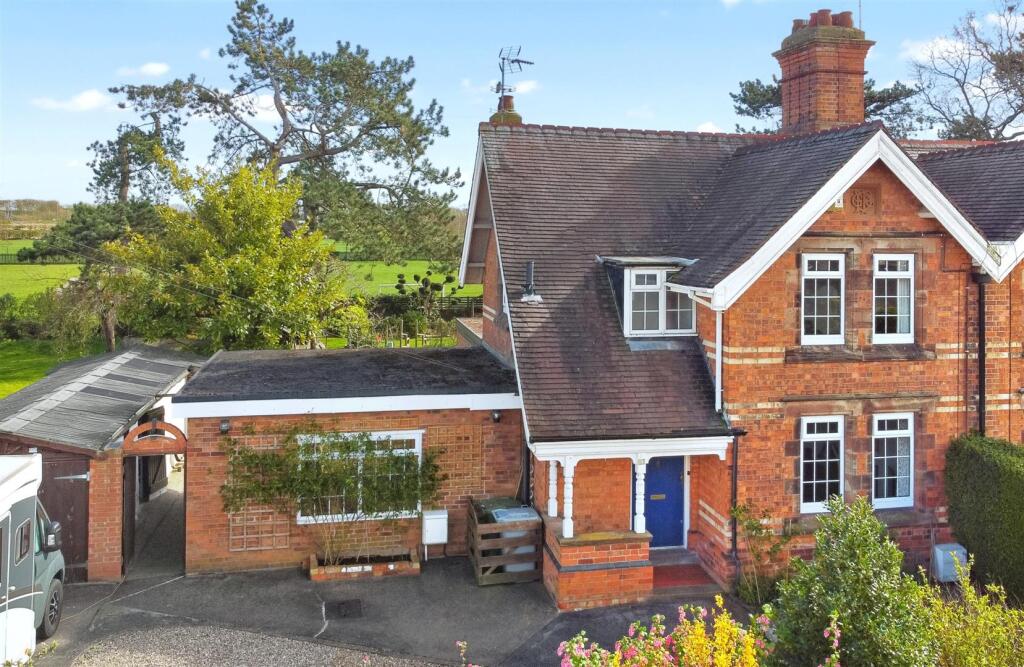 Main image of property: Gainsborough Road, Winthorpe, Newark