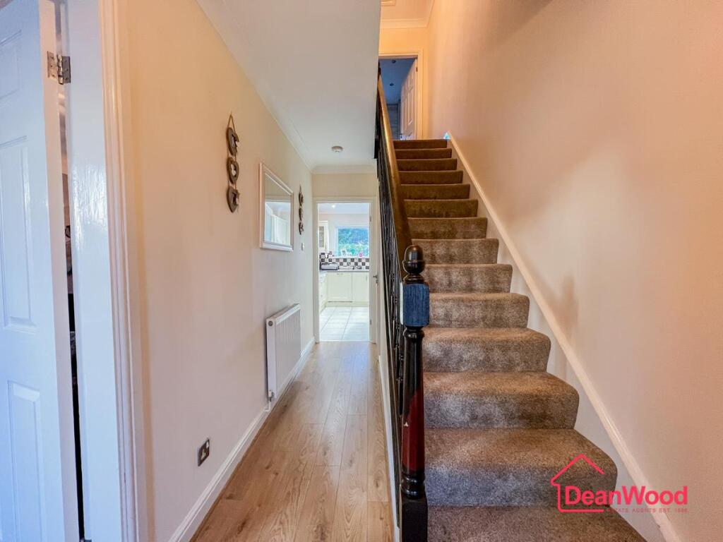 31 Farmhill Meadows, Douglas, Isle Of Man photo 3