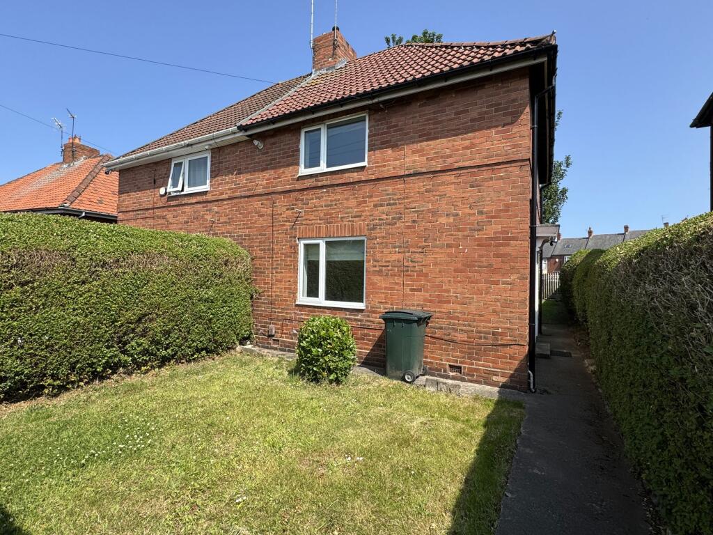 Main image of property: Montrose Crescent, Gateshead, Tyne and Wear, NE9 5NN