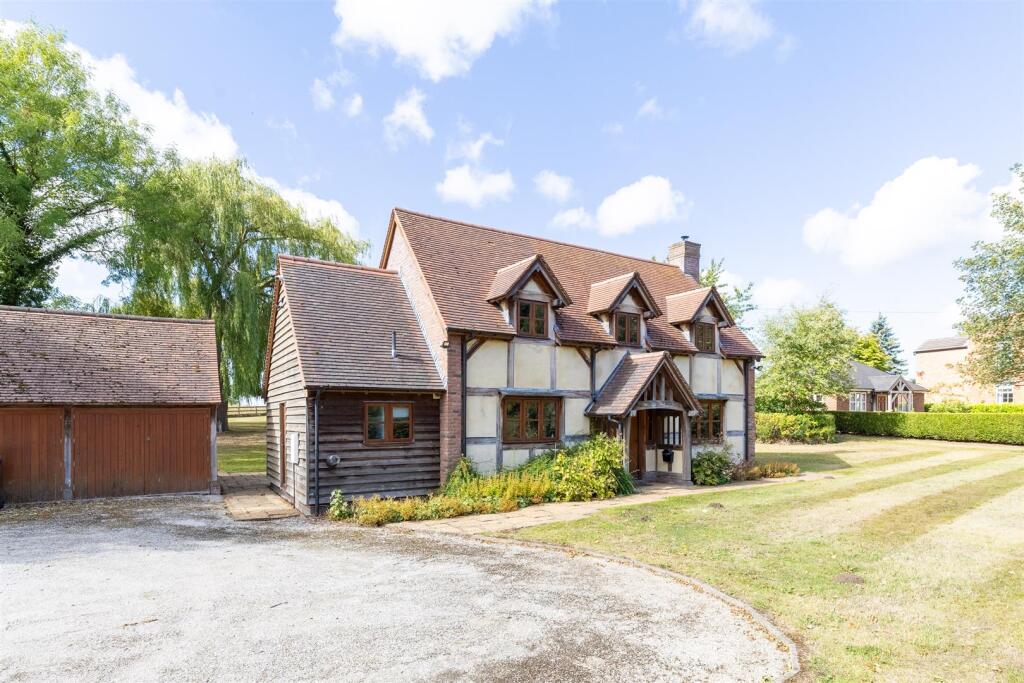 Main image of property: The Kennels, Main Road, Betley.