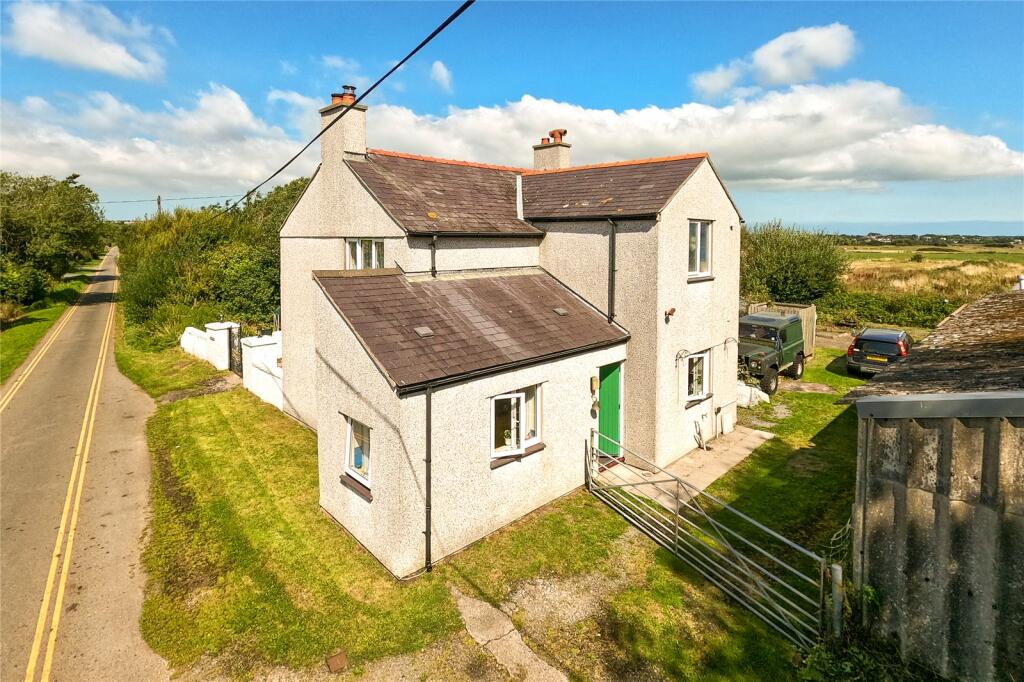 Newborough, Llanfairpwll, Sir Ynys Mon, LL61 photo 2