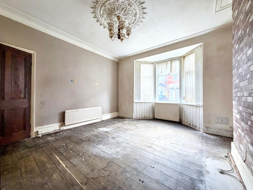 Apartment in Newcastle upon Tyne - View 5
